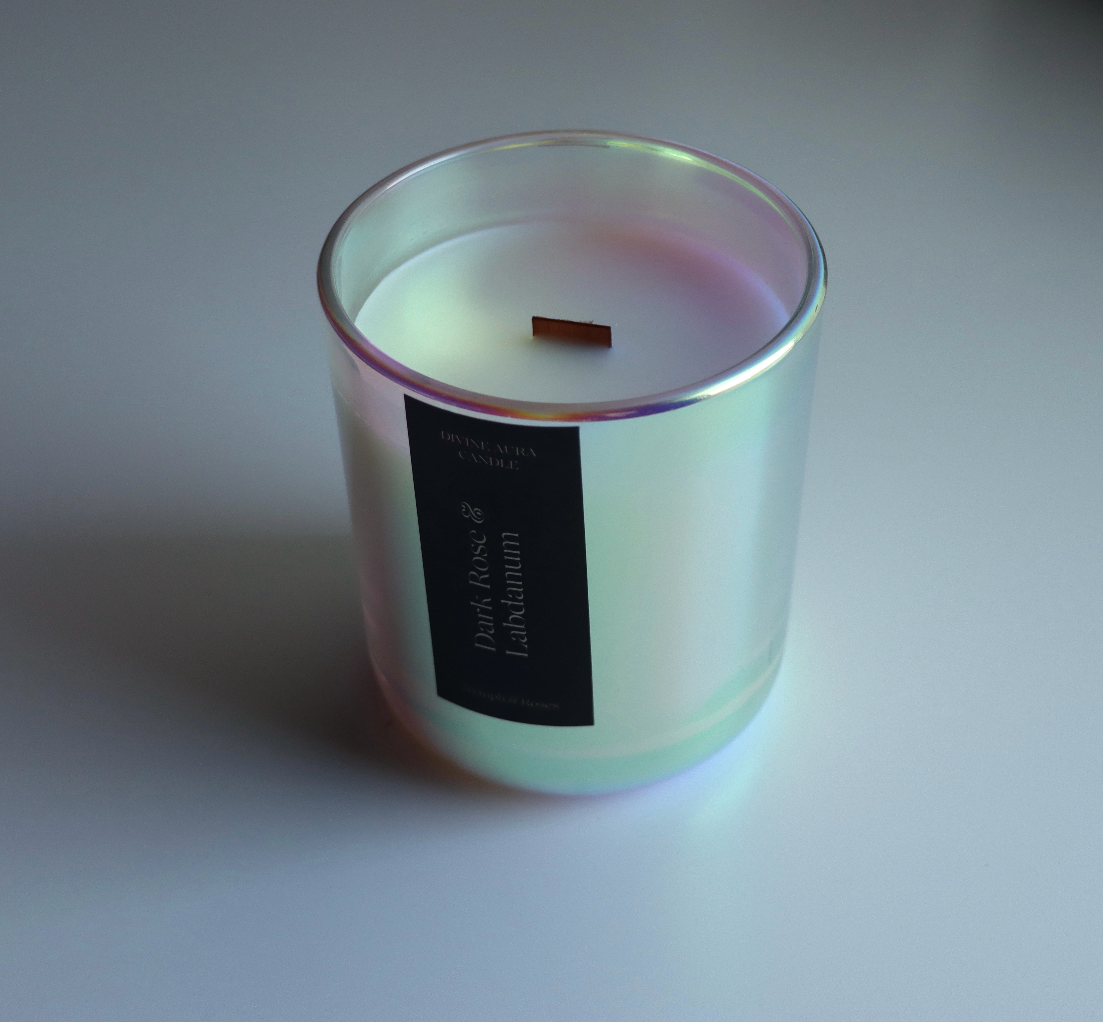 Divine Aura Candle - Dark Rose & Labdanum